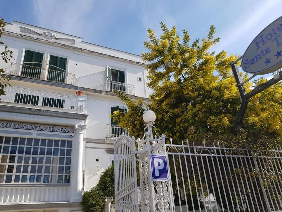 Hotel Santa Teresa 3*